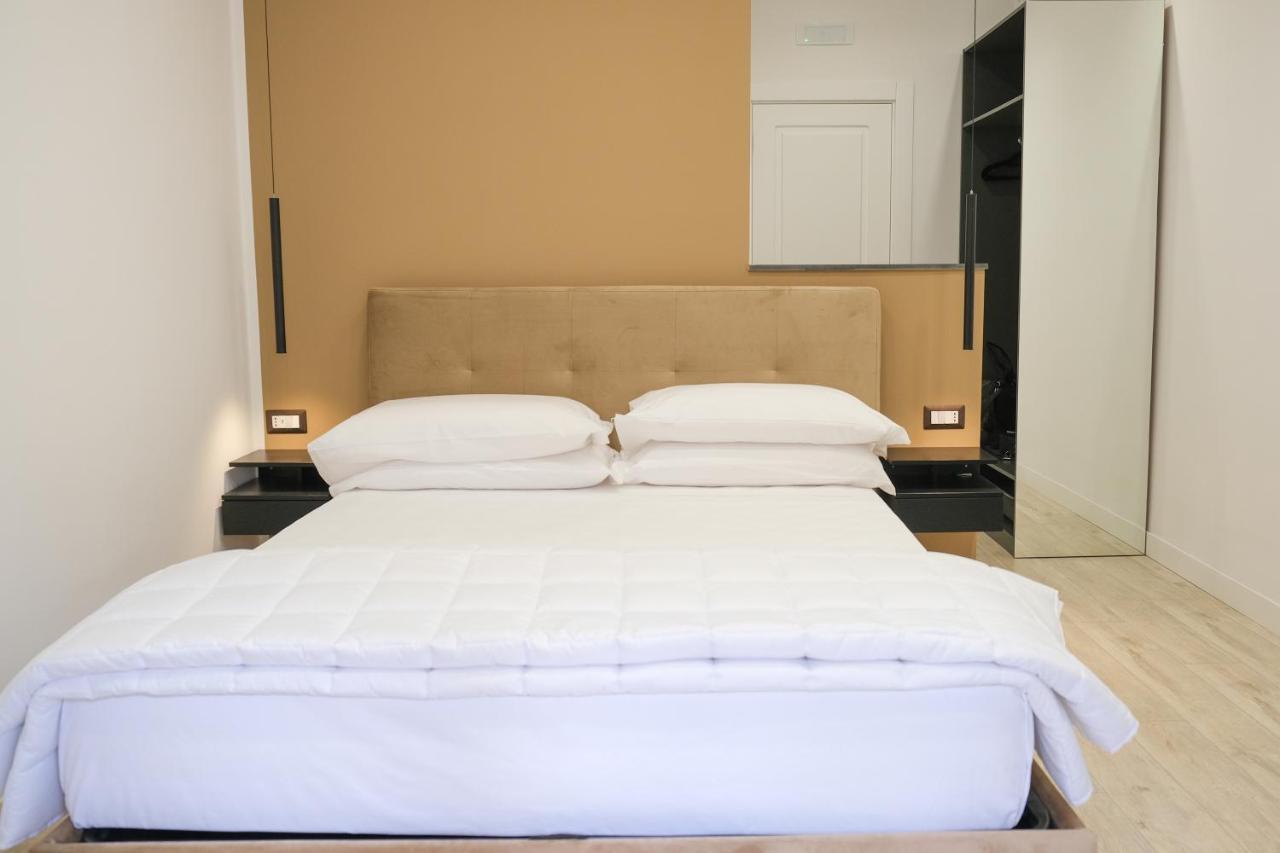 Aroma Apartment And B&B, Maschio Angioino Neapol Zewnętrze zdjęcie